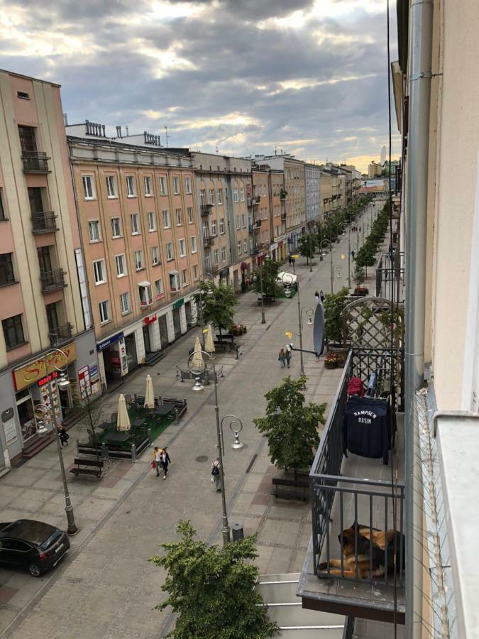 Family & Business Sauna Apartments Paderewskiego Sienkiewicza No2 Centrum Downtown - 2 Bedroom With Private Sauna, Bath With Hydromassage, Parking Kielce Bagian luar foto
